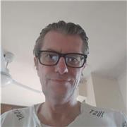 Diplomato Tecnico Alberghiero con inglese e francese fluente, offre lezioni di conversazione in zona Firenze e provincia, Valdarno fiorentino e aretino